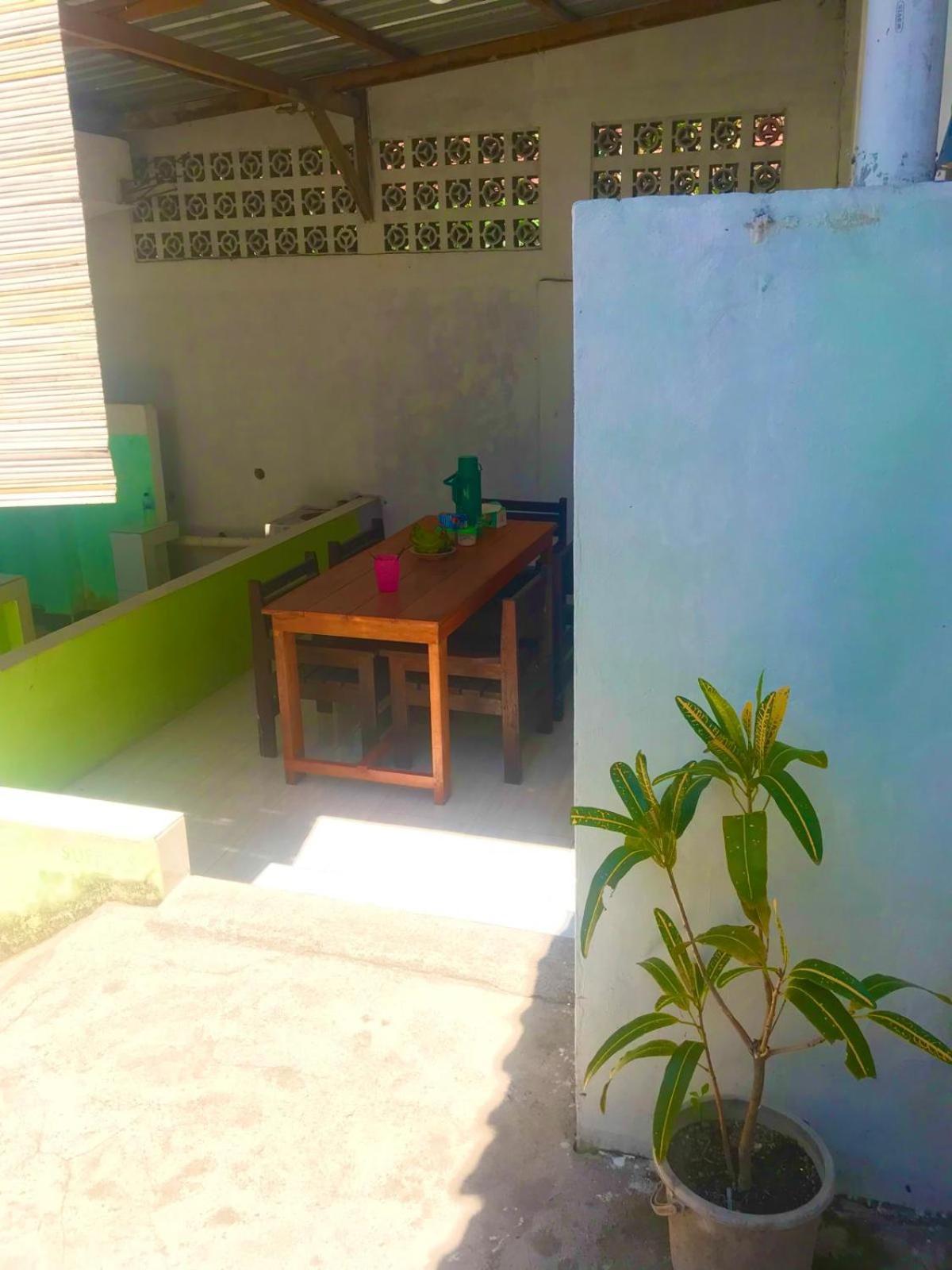 Bulan Homestay Plambi Bagian luar foto