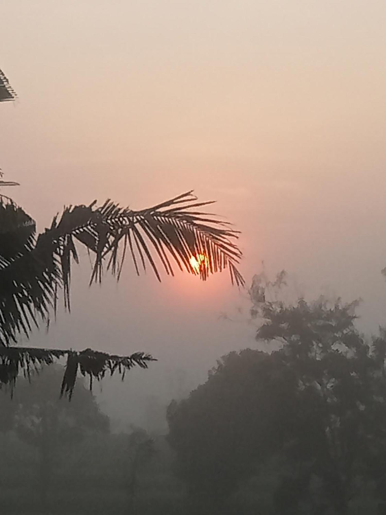 Bulan Homestay Plambi Ruang foto