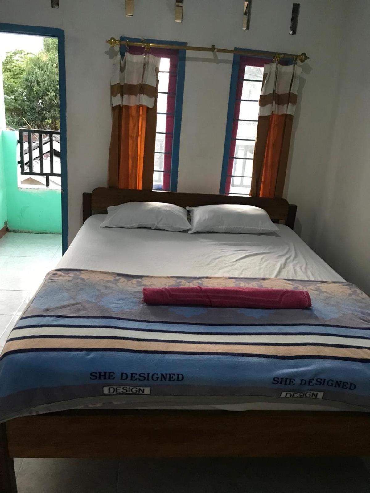 Bulan Homestay Plambi Bagian luar foto